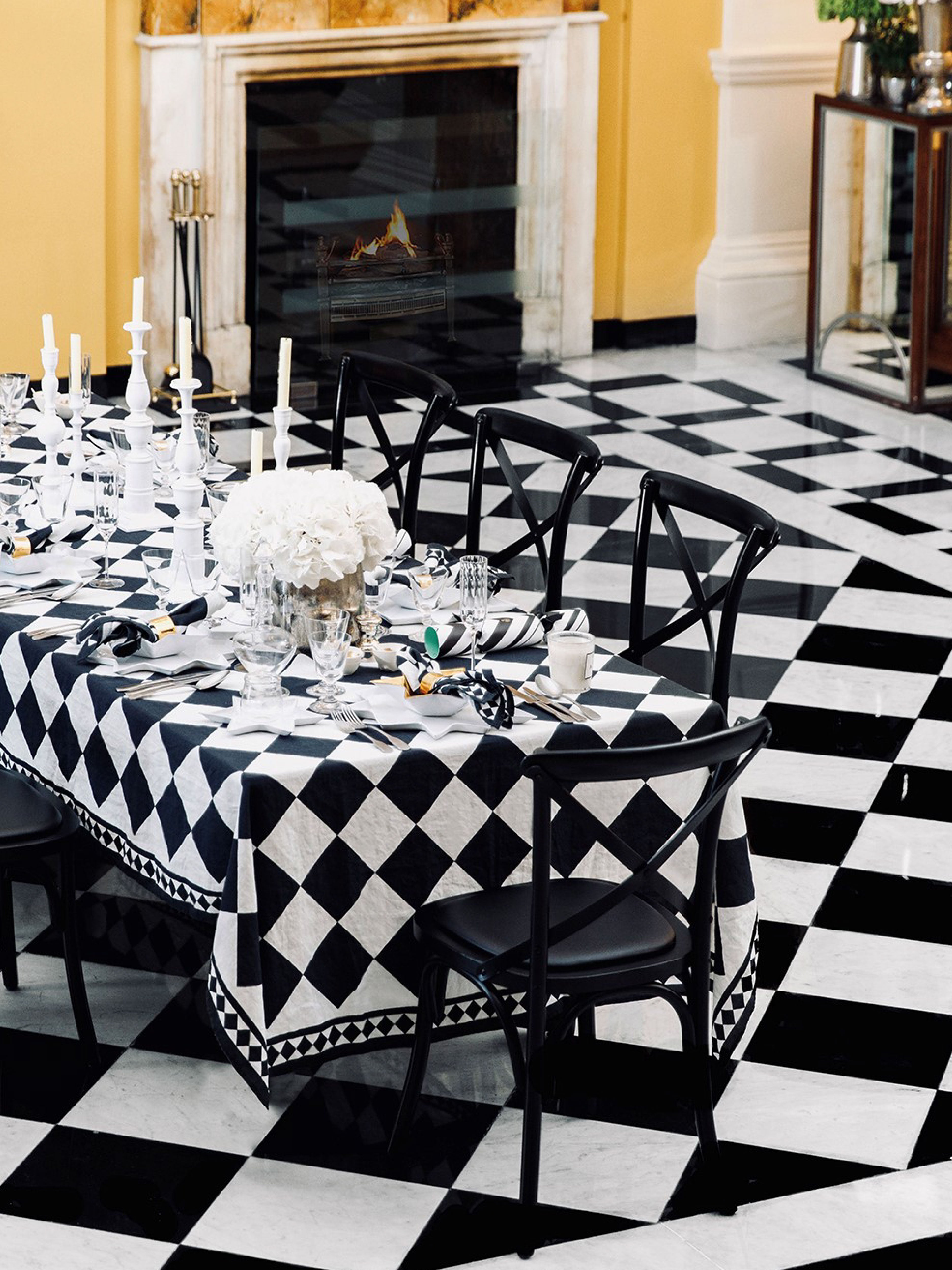 Claridge's x Summerill & Bishop Linen Tablecloth, Black & White