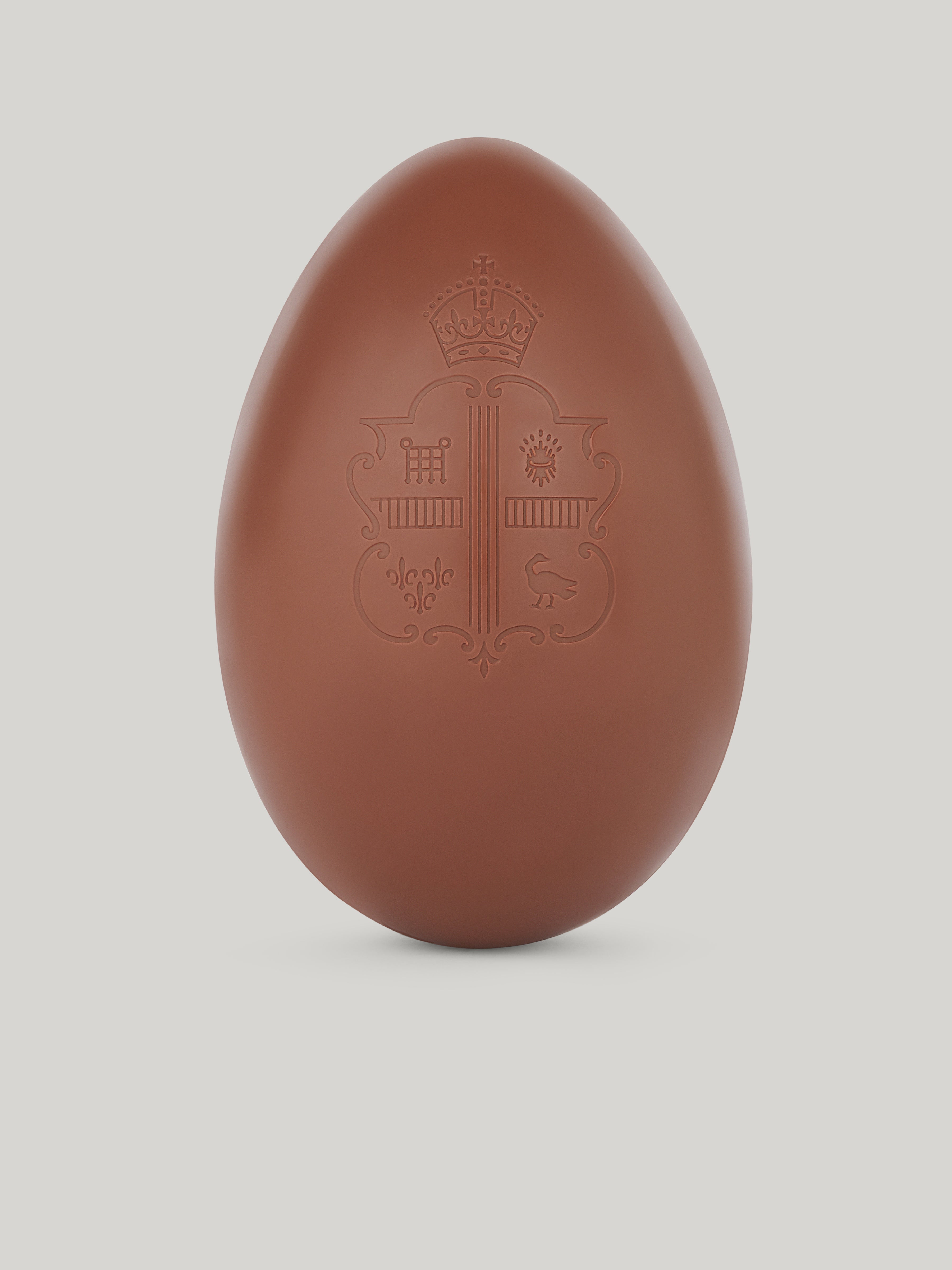 Claridge’s Milk Chocolate Easter Egg 400g