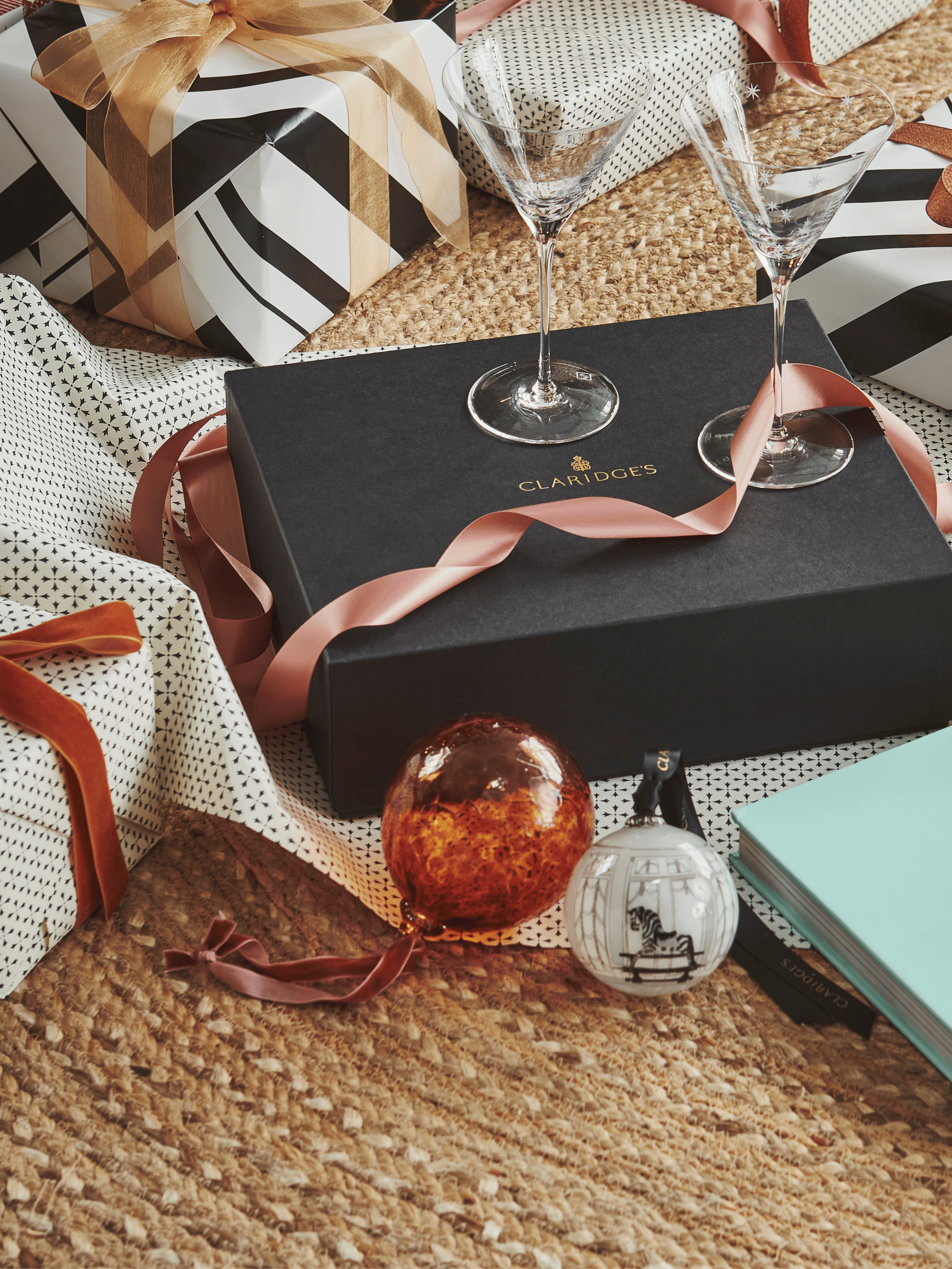 Curio Handblown Glass Bauble : Pomander Orange