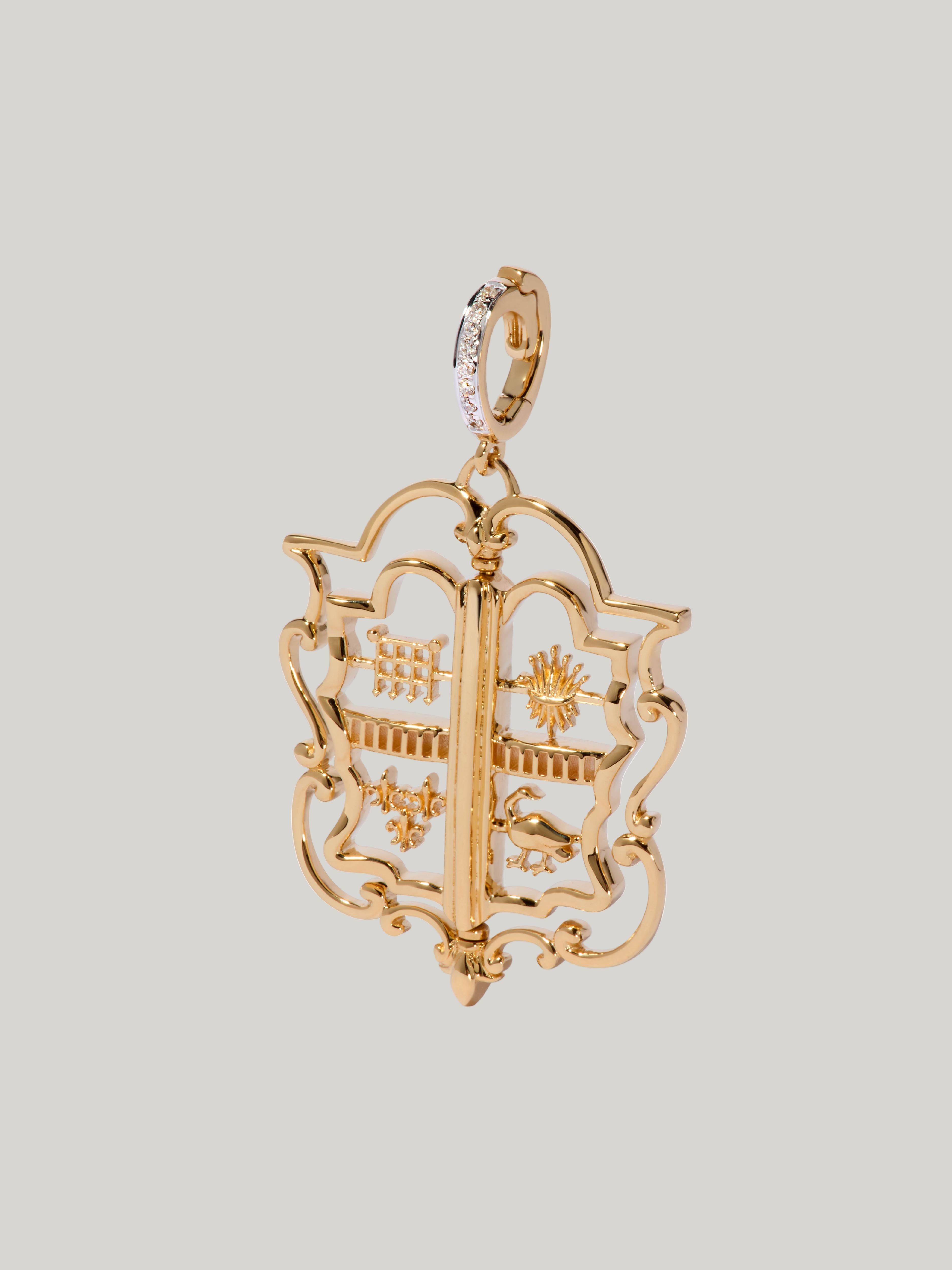 Claridge's x Annoushka Claridge's Spinning Crest Charm Pendant