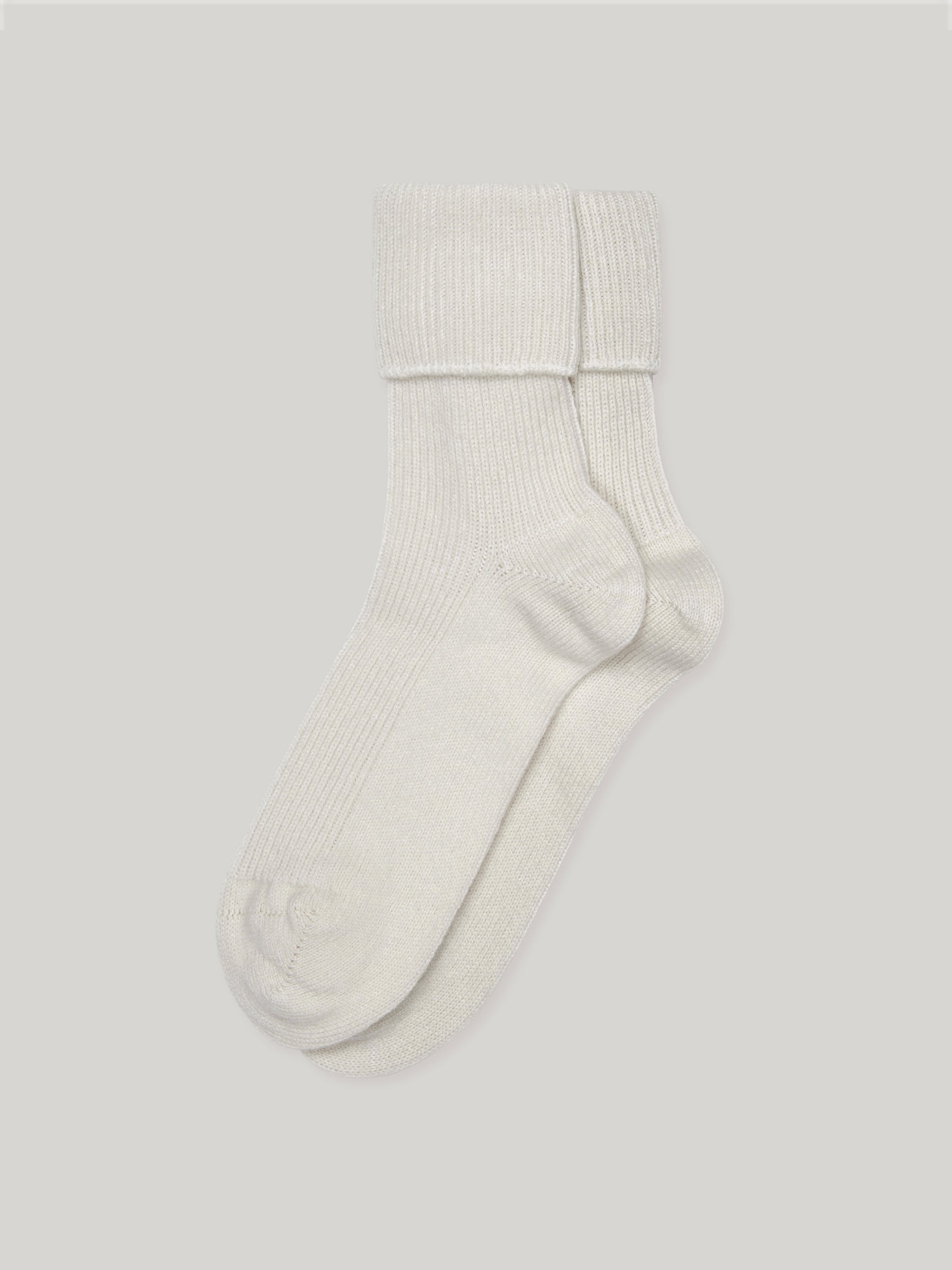 Claridge's Women's Cream Cashmere Socks