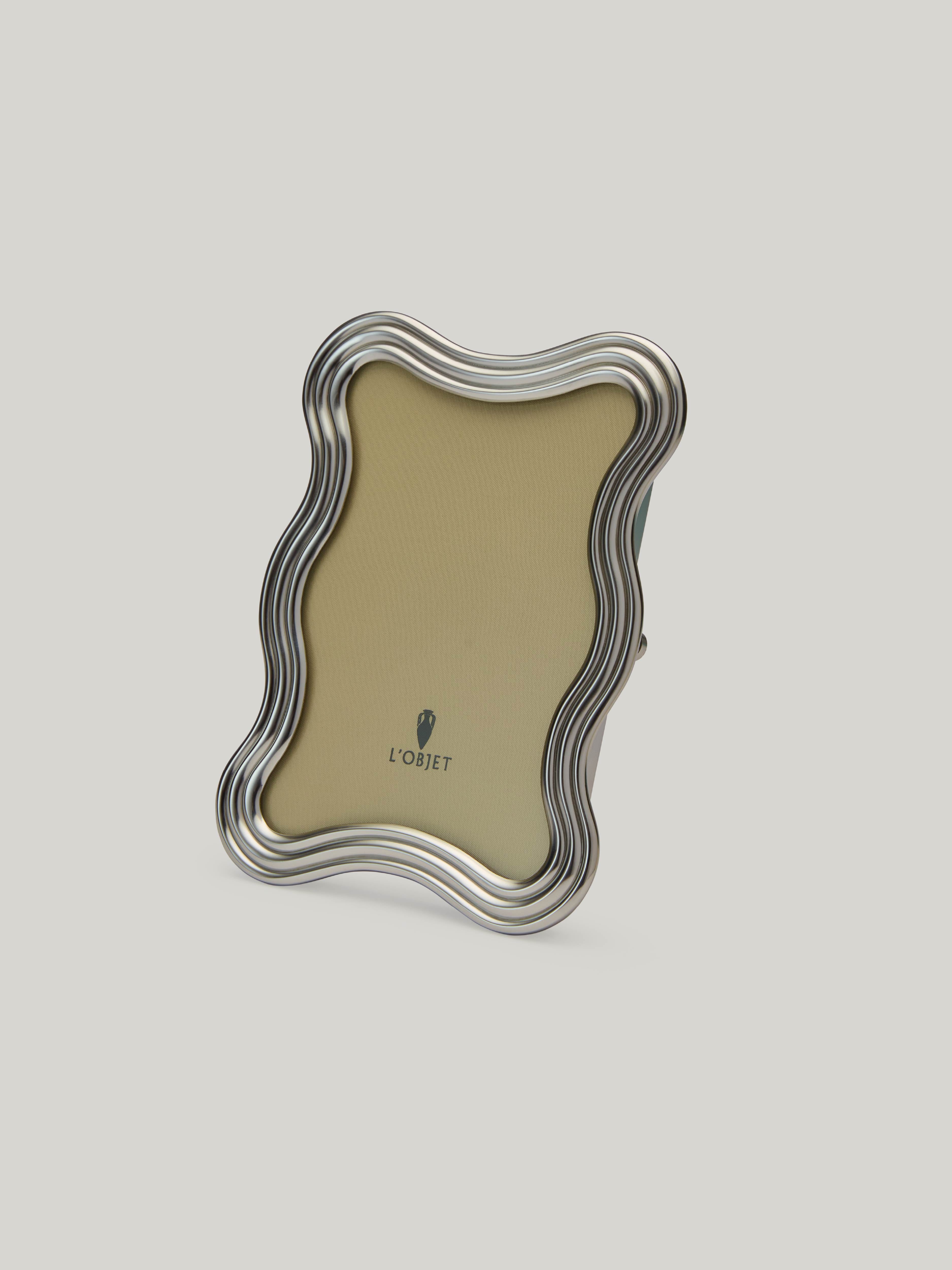 Platinum Ripple Picture Frame