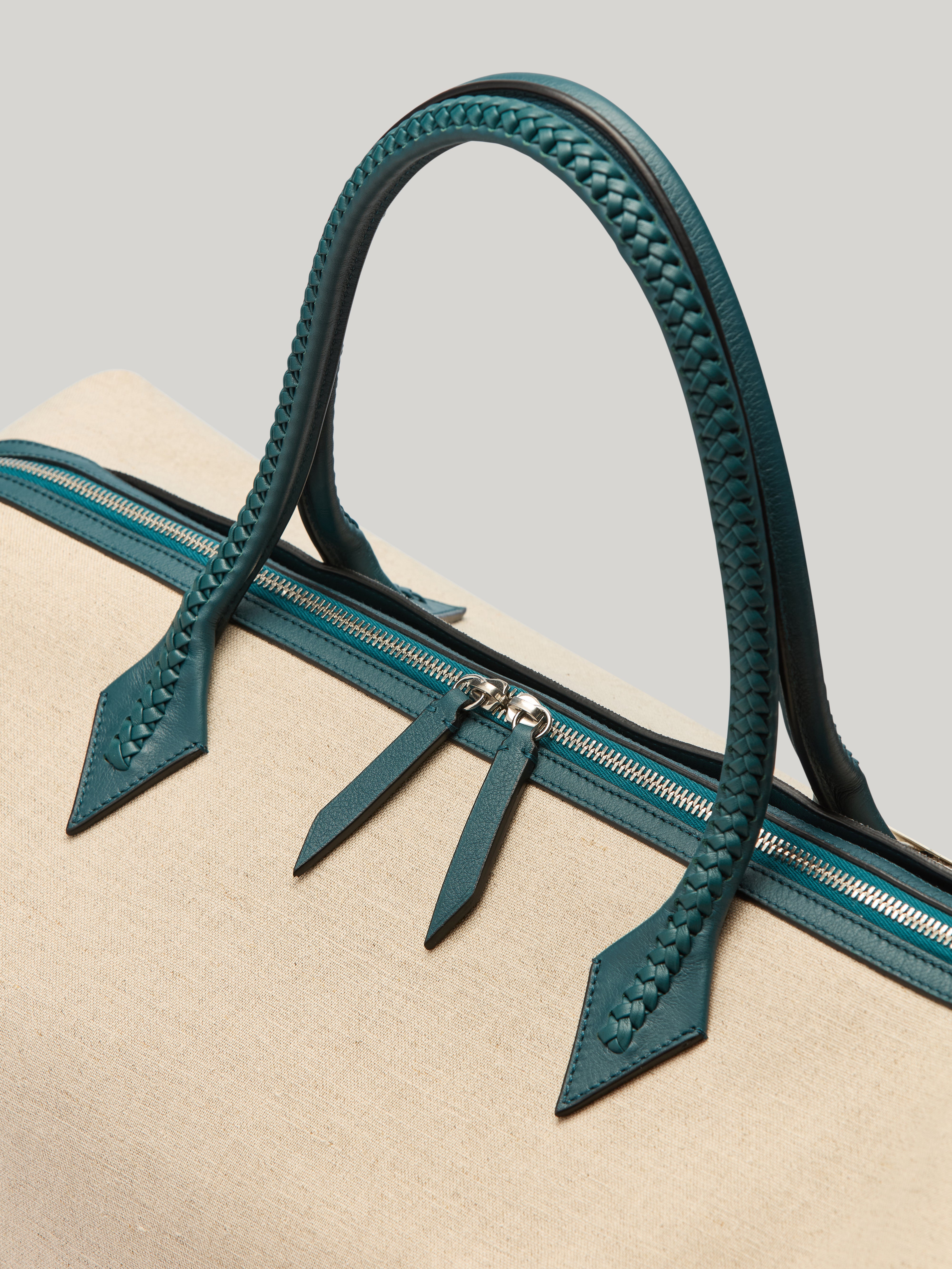 Maybourne x Métier Vérité Weekend Bag