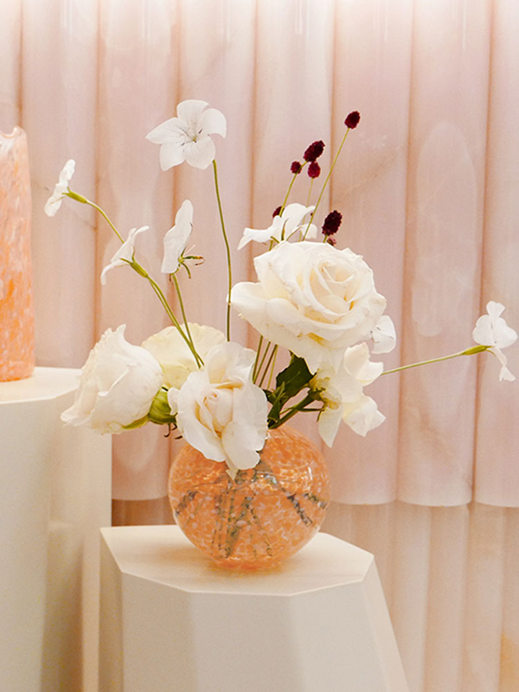 Claridge's x CURIO Peach Dewdrop Vase